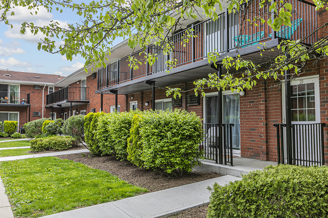 Troy Hills Village Apartments, 1480 US Highway 46 West, Parsippany, NJ